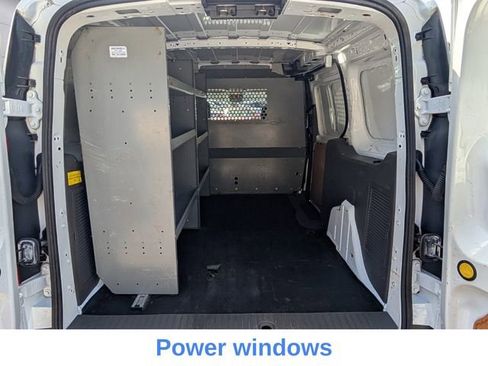 Used 2022 Ford Transit Connect XLT image 9