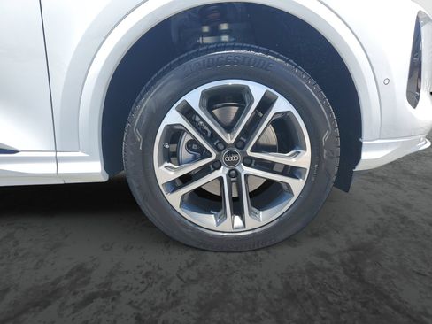 New 2026 Audi Q5 Premium AWD/4WD image 6