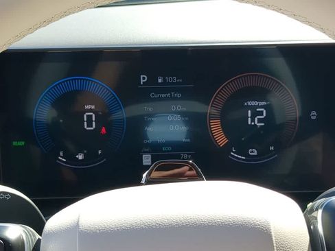 New 2026 Hyundai Santa Fe SE FWD image 32