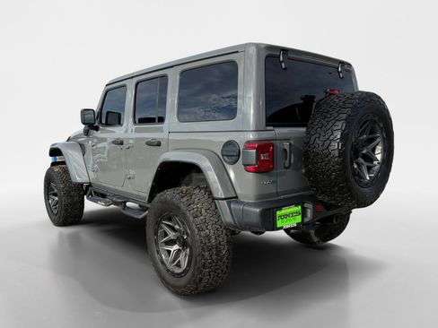 Used 2021 Jeep Wrangler Unlimited Sahara w/ Cold Weather Group AWD/4WD image 4