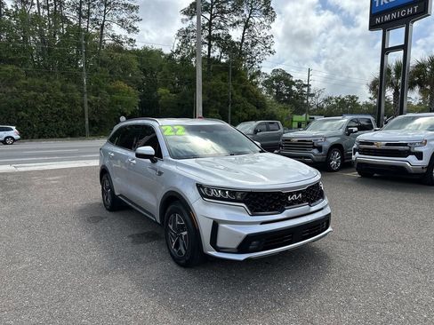 Used 2022 Kia Sorento EX image 10