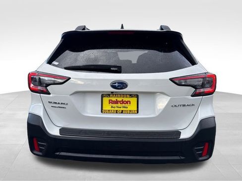 Used 2022 Subaru Outback Premium image 6