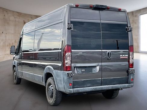 Used 2021 RAM ProMaster 2500 w/ Convenience Group FWD image 14