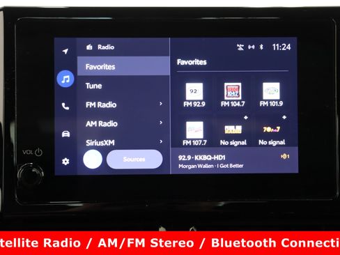 Certified 2025 Toyota Corolla SE image 18