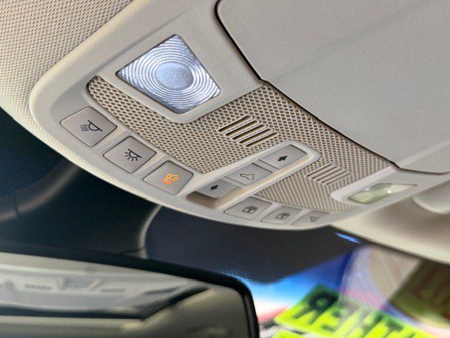 Used 2019 Ford Edge Titanium w/ Equipment Group 301A AWD/4WD image 15