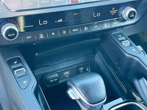 Used 2024 Kia Telluride SX image 21