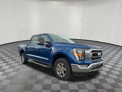 Used 2022 Ford F150 XLT w/ Equipment Group 302A High AWD/4WD image 3