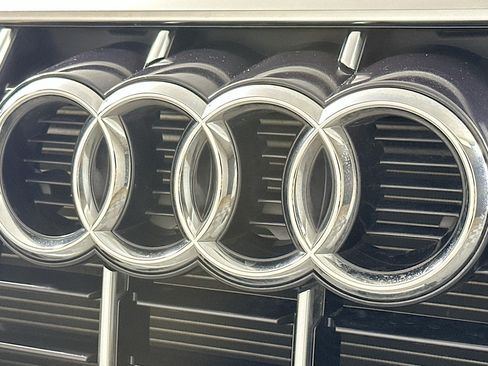 Used 2022 Audi Q3 2.0T Premium AWD/4WD image 15
