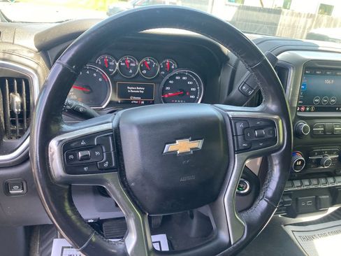 Used 2019 Chevrolet Silverado 1500 LT w/ All-Star Edition AWD/4WD image 18