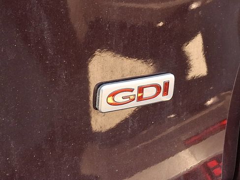 Used 2020 Kia Sorento LX w/ LX I4 Convenience Package image 6