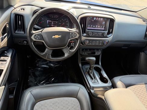 Used 2016 Chevrolet Colorado Z71 AWD/4WD image 17