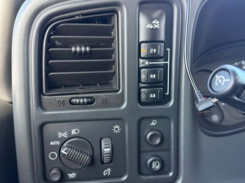 Used 2007 GMC Sierra 3500 SLT w/ Heavy-Duty Power Package image 34