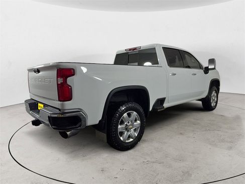 Used 2022 Chevrolet Silverado 2500 LTZ image 5
