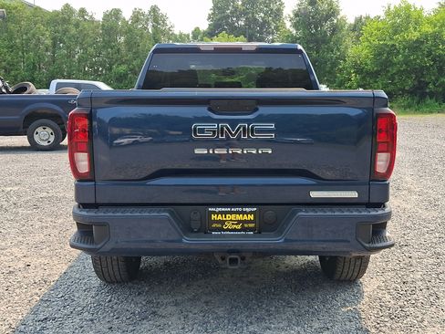 Used 2021 GMC Sierra 1500 Elevation w/ LPO, Elevation Black Package AWD/4WD image 5