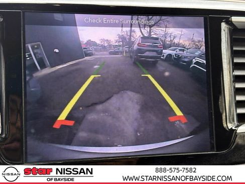 Used 2018 Chrysler Pacifica Touring-L image 20