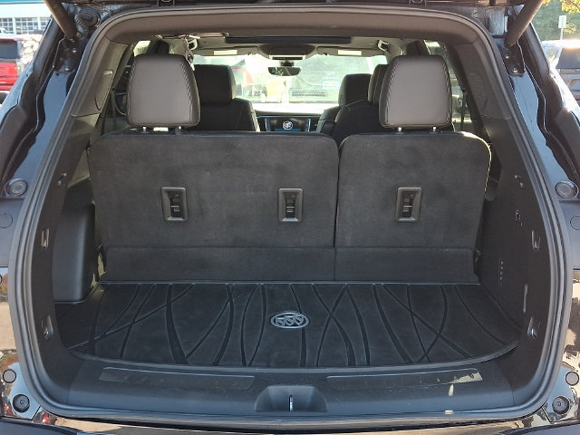 Used 2023 Buick Enclave Avenir w/ Trailering Package, 5000 lbs. AWD/4WD image 31