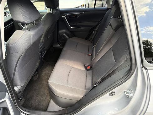 Used 2025 Toyota RAV4 LE AWD/4WD image 23