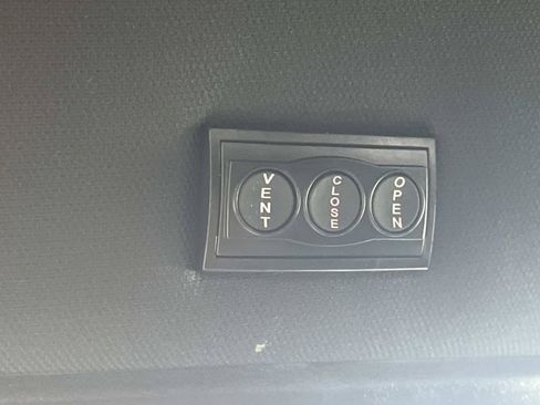 Used 2021 Jeep Grand Cherokee Laredo X AWD/4WD image 36