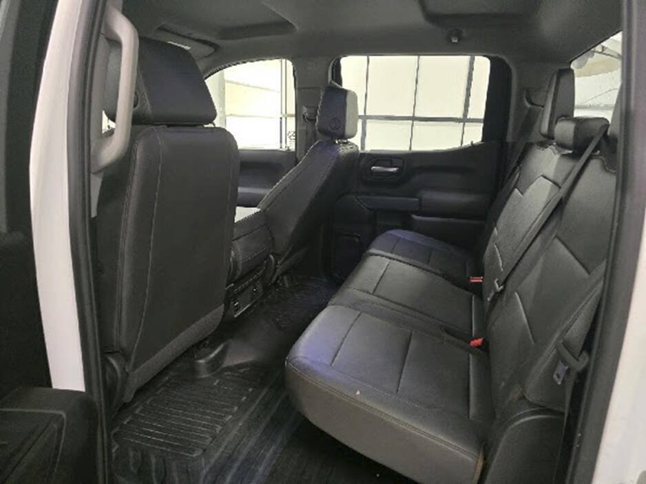 Used 2023 Chevrolet Silverado 1500 W/T w/ Trailering Package AWD/4WD image 19