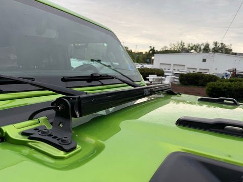 Used 2019 Jeep Wrangler Unlimited Rubicon AWD/4WD image 13