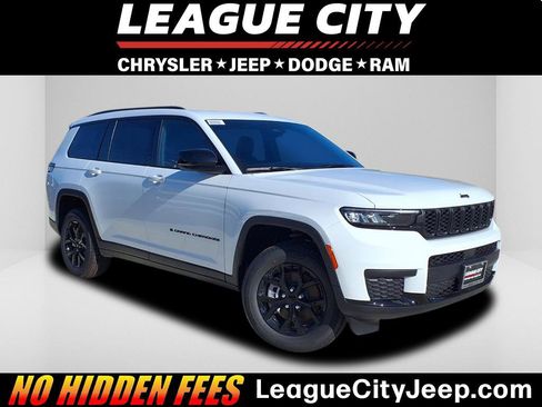 New 2025 Jeep Grand Cherokee L Altitude AWD/4WD image 1