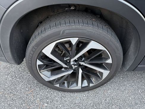 Used 2024 Mitsubishi Outlander SE AWD/4WD image 8