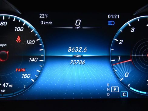 Used 2020 Mercedes-Benz C 300 C 300 4MATIC AWD 2dr Coupe w/ AMG Line image 26