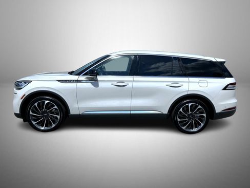 Used 2024 Lincoln Aviator Reserve w/ Equipment Group 201A AWD/4WD image 8