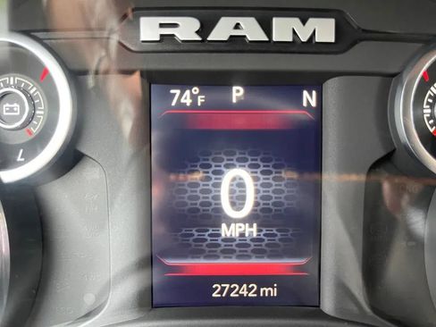Used 2025 RAM 1500 Big Horn AWD/4WD image 26