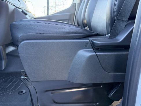 New 2024 Ford E-Transit Low Roof image 13