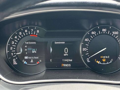 Used 2018 Lincoln MKX Select w/ Select Plus Package image 30