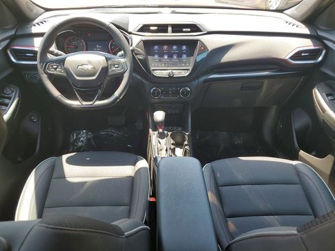 Used 2023 Chevrolet TrailBlazer RS w/ Sun and Liftgate Package FWD image 12