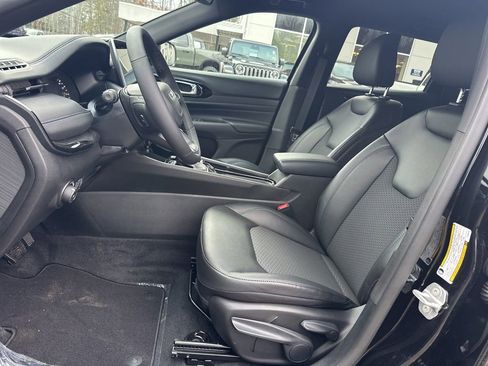 New 2026 Jeep Compass Latitude AWD/4WD image 10