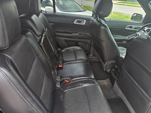 Used 2011 Ford Explorer Limited w/ 301A Rapid Spec Order Code FWD image 22