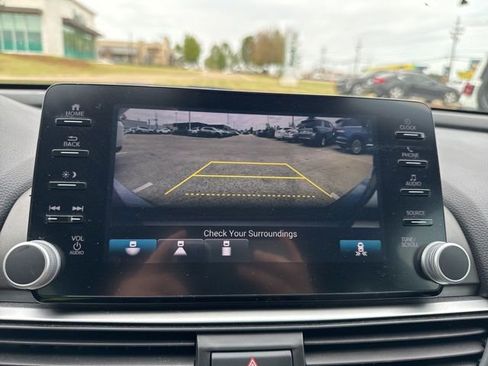 Used 2018 Honda Accord EX-L image 19