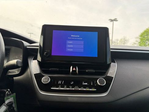 Used 2023 Toyota Corolla LE FWD image 24