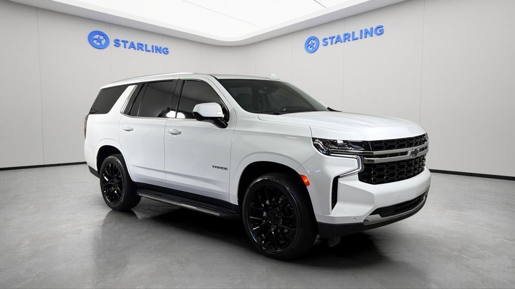 Used 2024 Chevrolet Tahoe LS RWD image 13