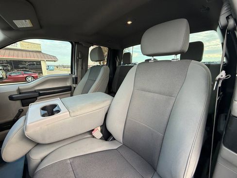 Used 2020 Ford F150 XL w/ Trailer Tow Package image 19