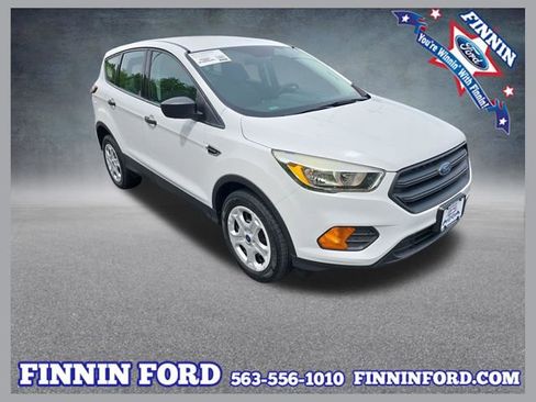 Used 2017 Ford Escape S FWD image 1