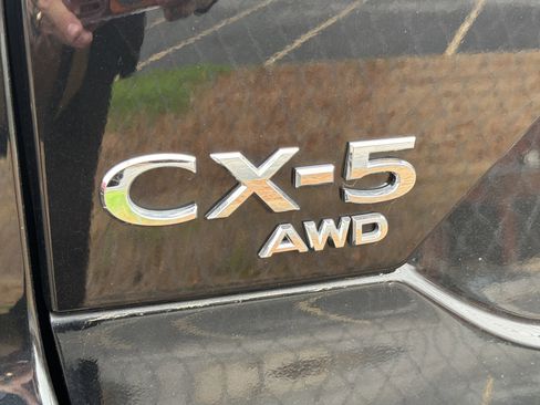Used 2025 MAZDA CX-5 AWD 2.5 S w/ Preferred Package image 8