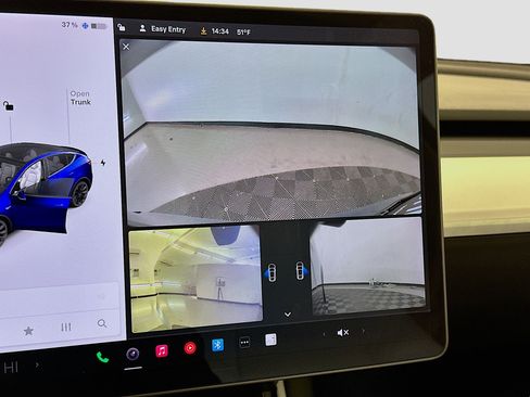 Used 2020 Tesla Model Y Long Range image 23