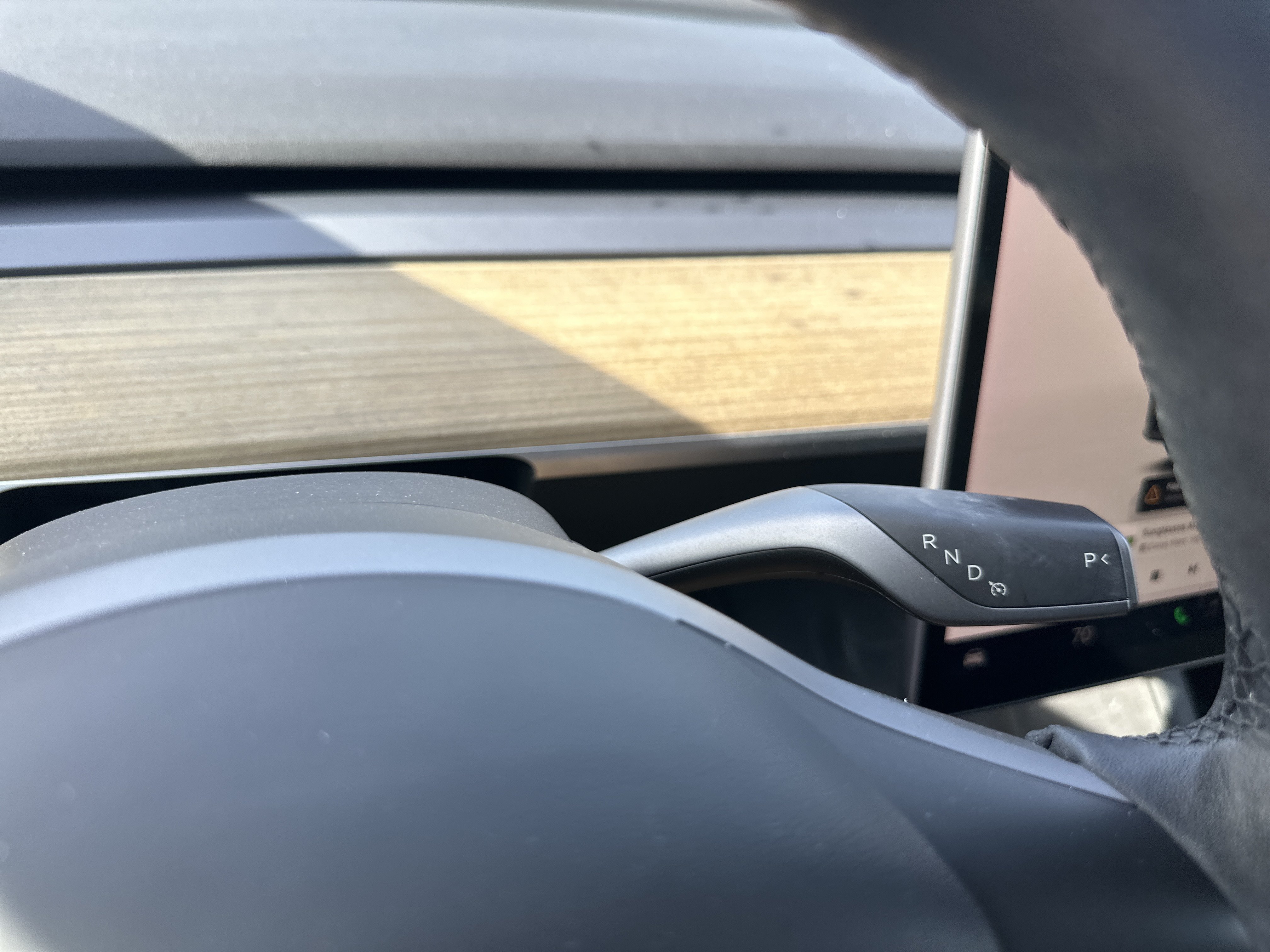 Used 2023 Tesla Model Y Long Range AWD/4WD image 27