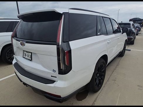 Used 2023 Cadillac Escalade Sport w/ LPO, ONYX Package AWD/4WD image 6