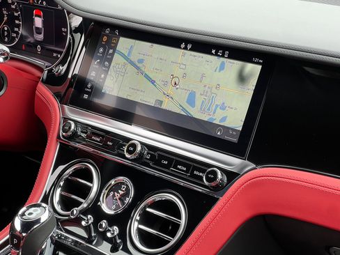 Used 2020 Bentley Continental GT image 36