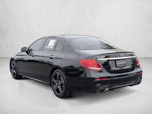 Used 2018 Mercedes-Benz E 300 image 8
