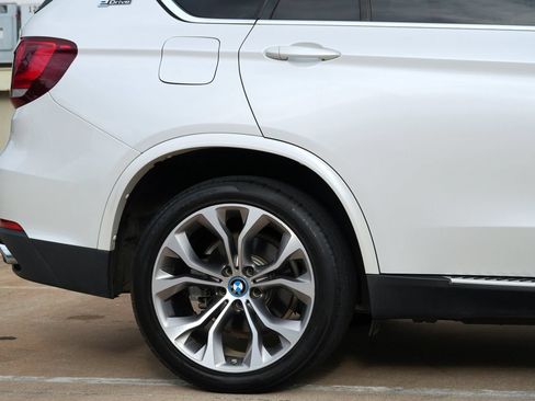 Used 2017 BMW X5 xDrive40e AWD/4WD image 29