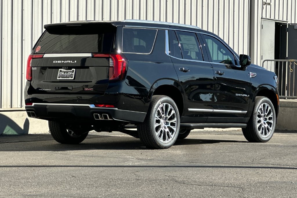 New 2027 GMC Yukon Denali w/ Advanced Technology Package AWD/4WD image 8