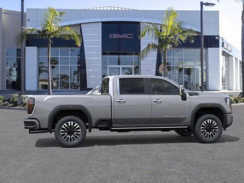 New 2025 GMC Sierra 2500 Denali Ultimate image 5
