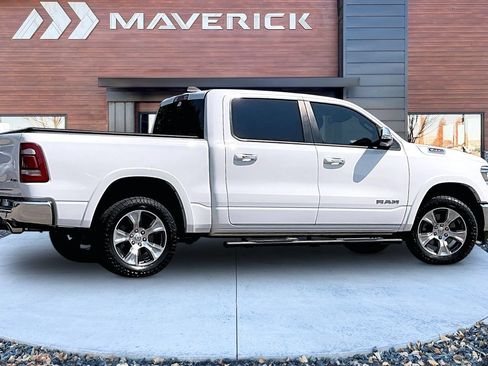 Used 2022 RAM 1500 Laramie AWD/4WD image 5