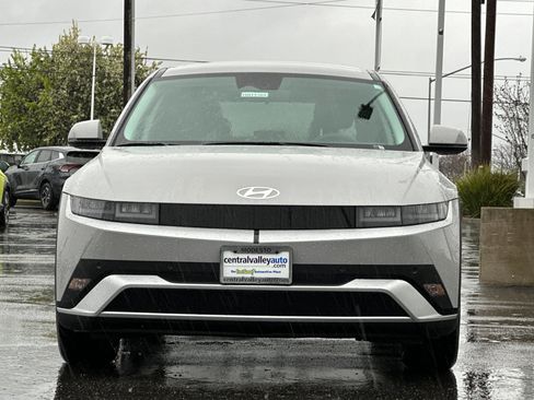 New 2026 Hyundai Ioniq 5 SE image 9